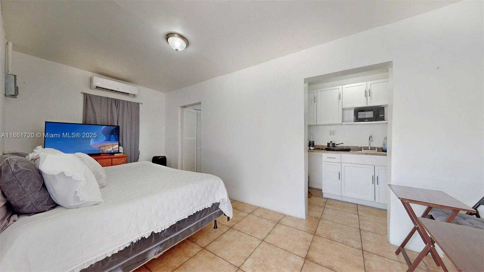 Small Image of 18502 NORTH WEST 23RD CT, Miami Gardens Number 48