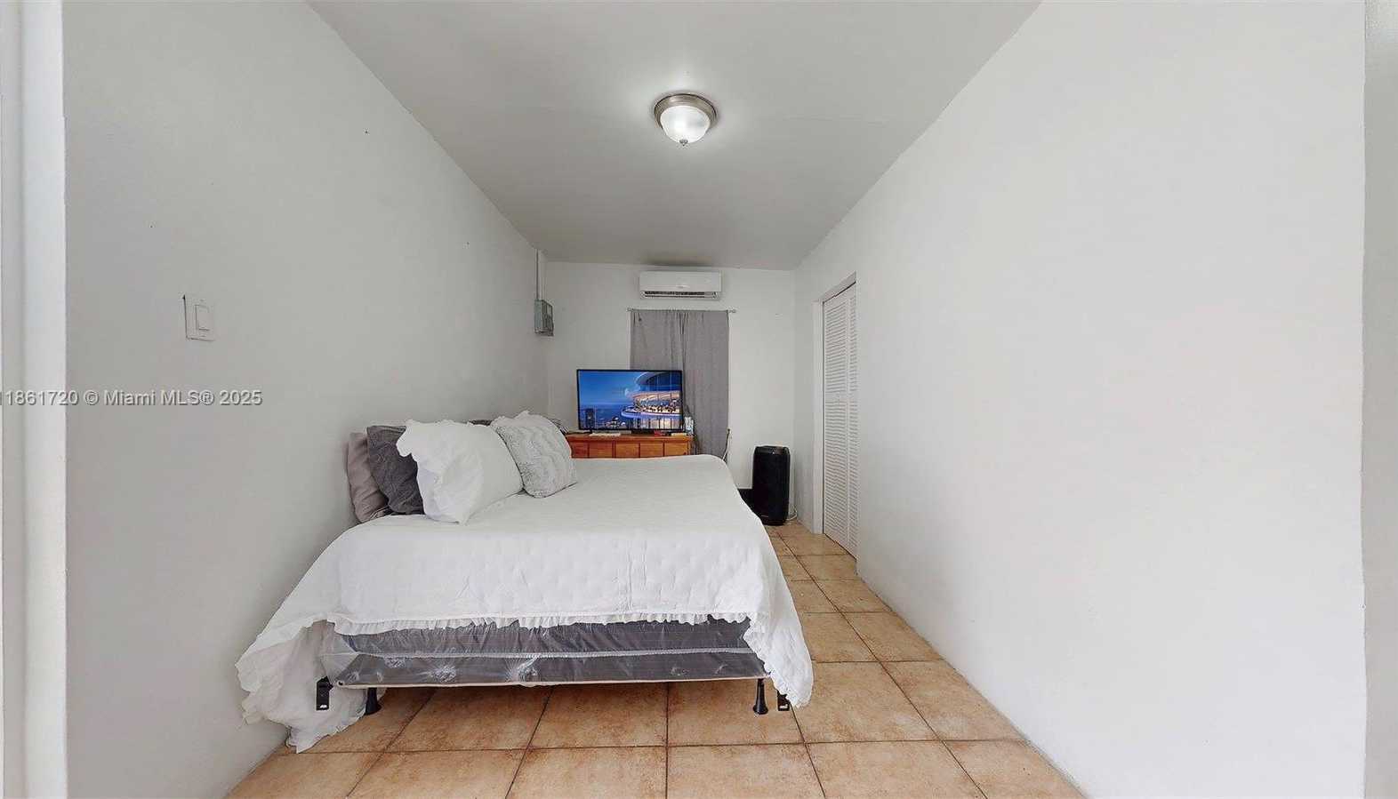 Small Image of 18502 NORTH WEST 23RD CT, Miami Gardens Number 50