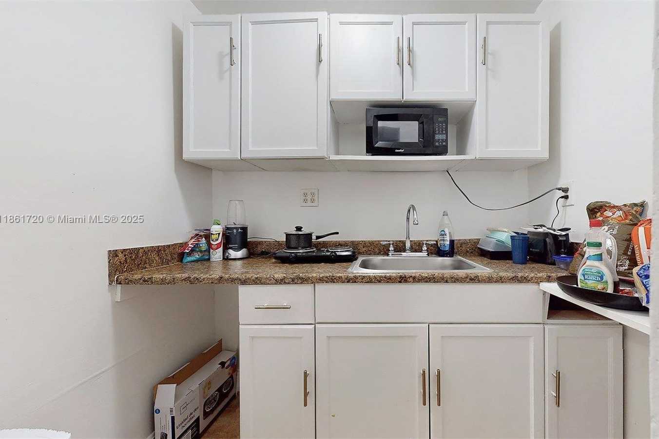 Small Image of 18502 NORTH WEST 23RD CT, Miami Gardens Number 51