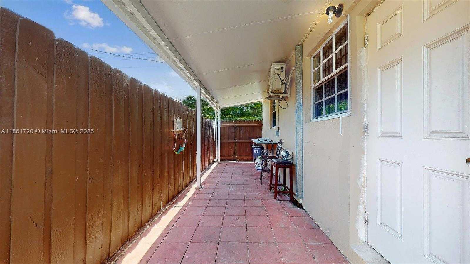 Small Image of 18502 NORTH WEST 23RD CT, Miami Gardens Number 55