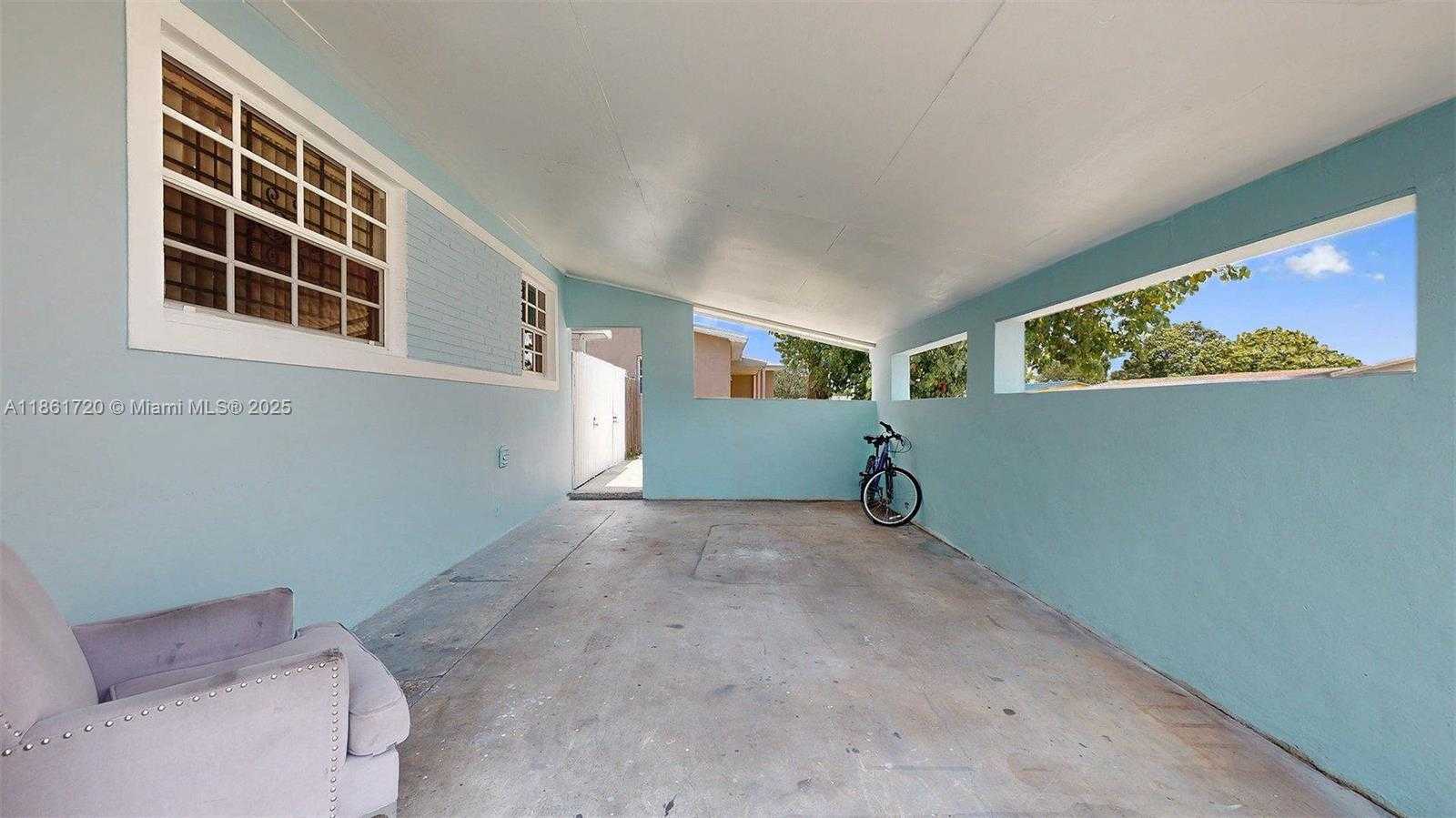 Small Image of 18502 NORTH WEST 23RD CT, Miami Gardens Number 6