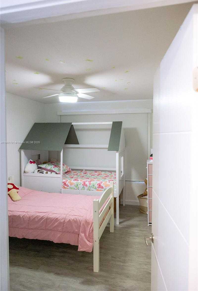 Small Image of 25874 SOUTH WEST 139TH PATH, Homestead Number 8