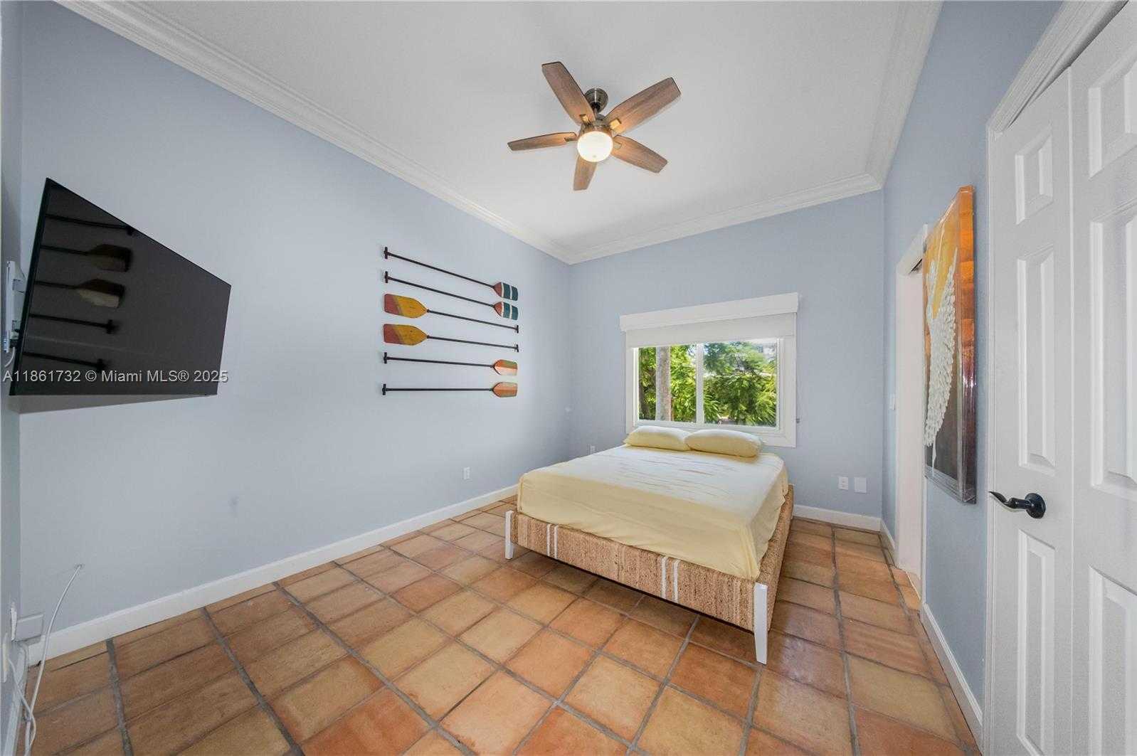 Small Image of 316 NORTH DR, Islamorada Number 24