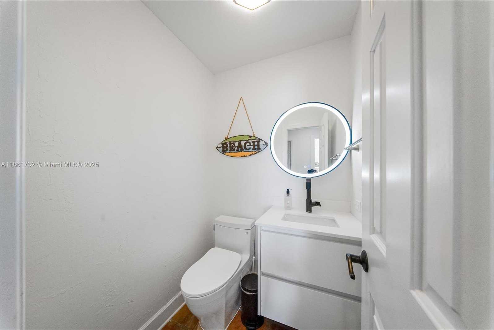 Small Image of 316 NORTH DR, Islamorada Number 29