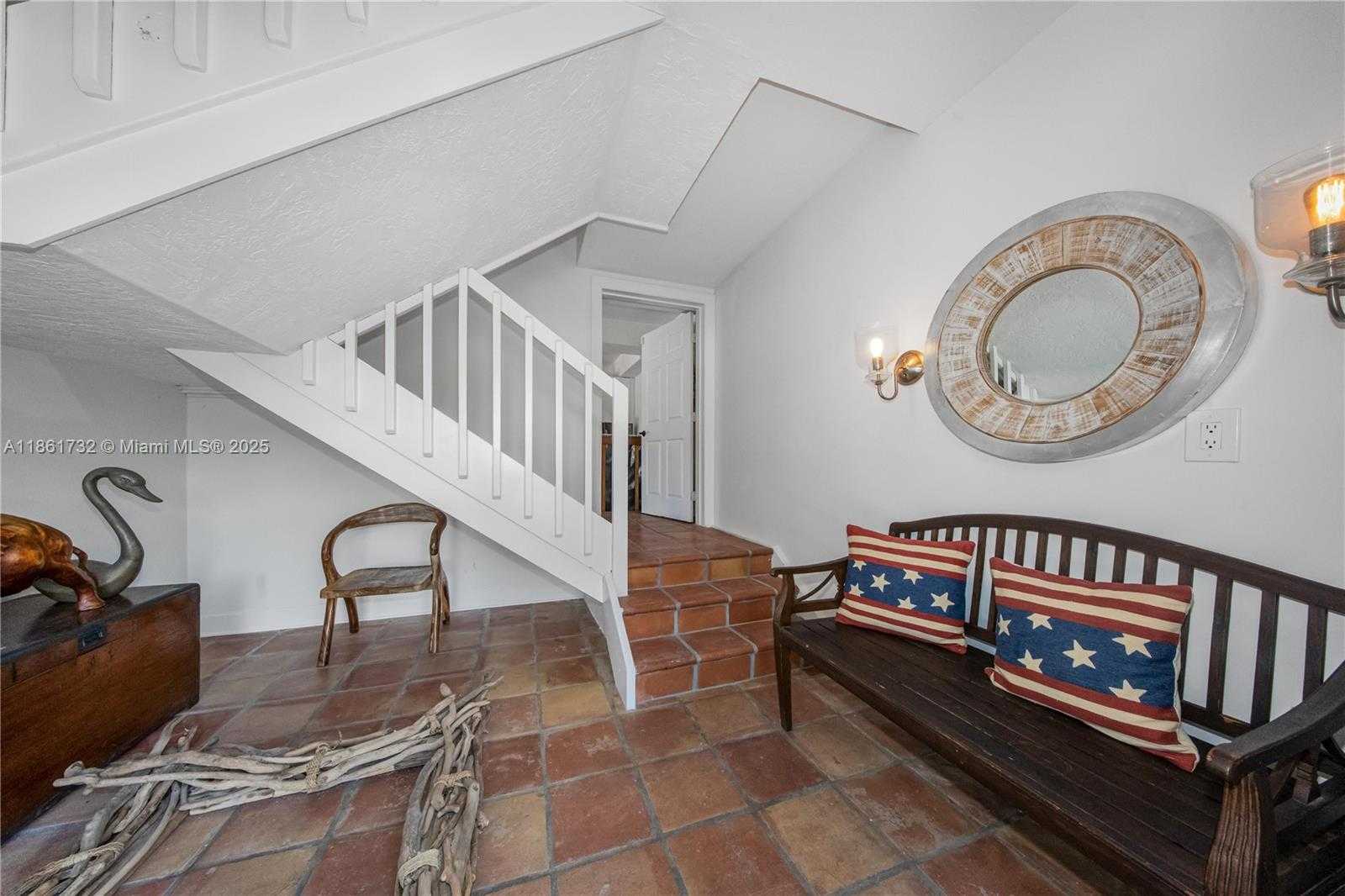 Small Image of 316 NORTH DR, Islamorada Number 32