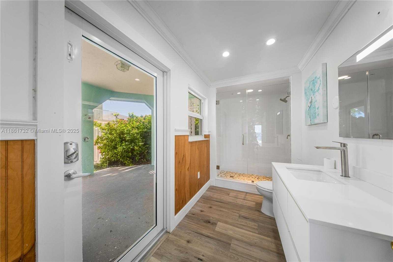 Small Image of 316 NORTH DR, Islamorada Number 38