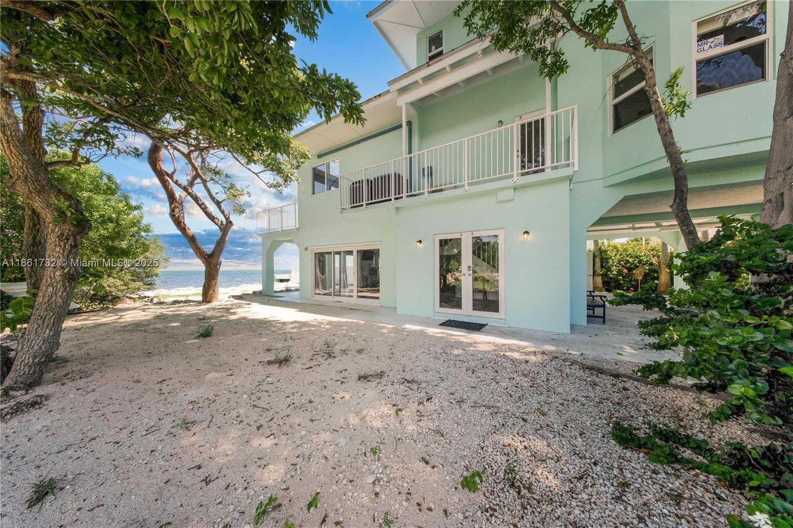 Small Image of 316 NORTH DR, Islamorada Number 43