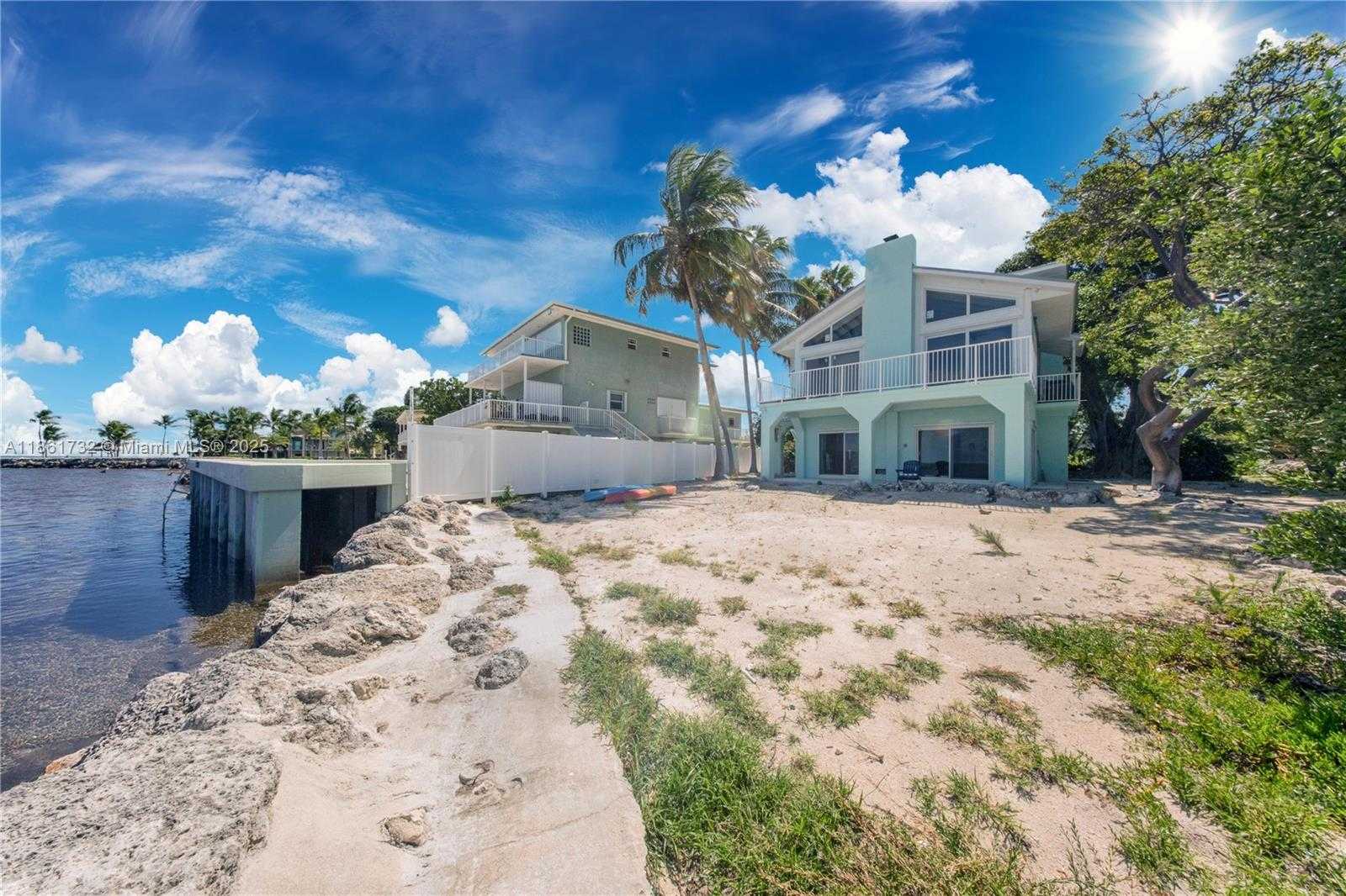 Small Image of 316 NORTH DR, Islamorada Number 44