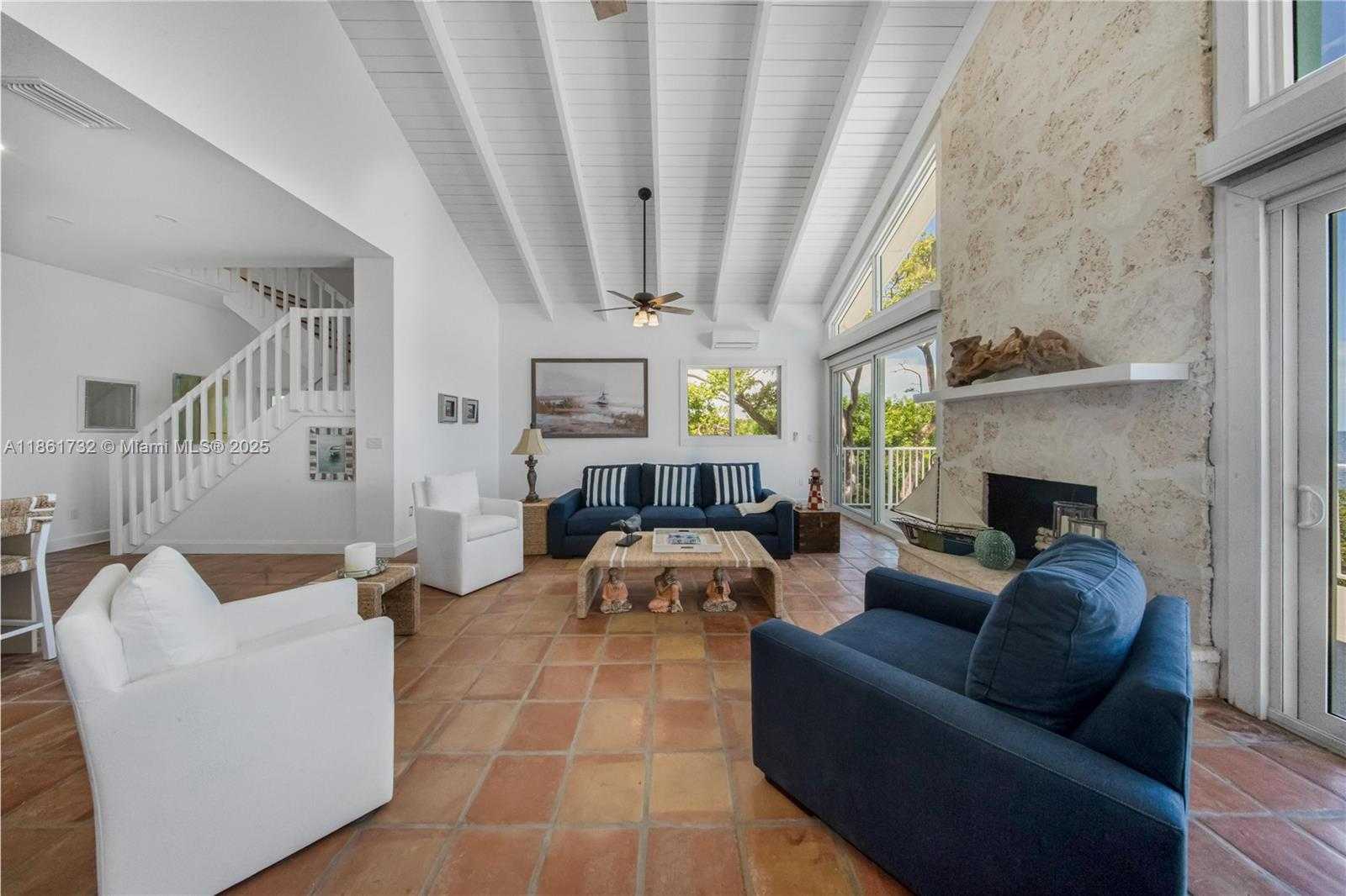 Small Image of 316 NORTH DR, Islamorada Number 6