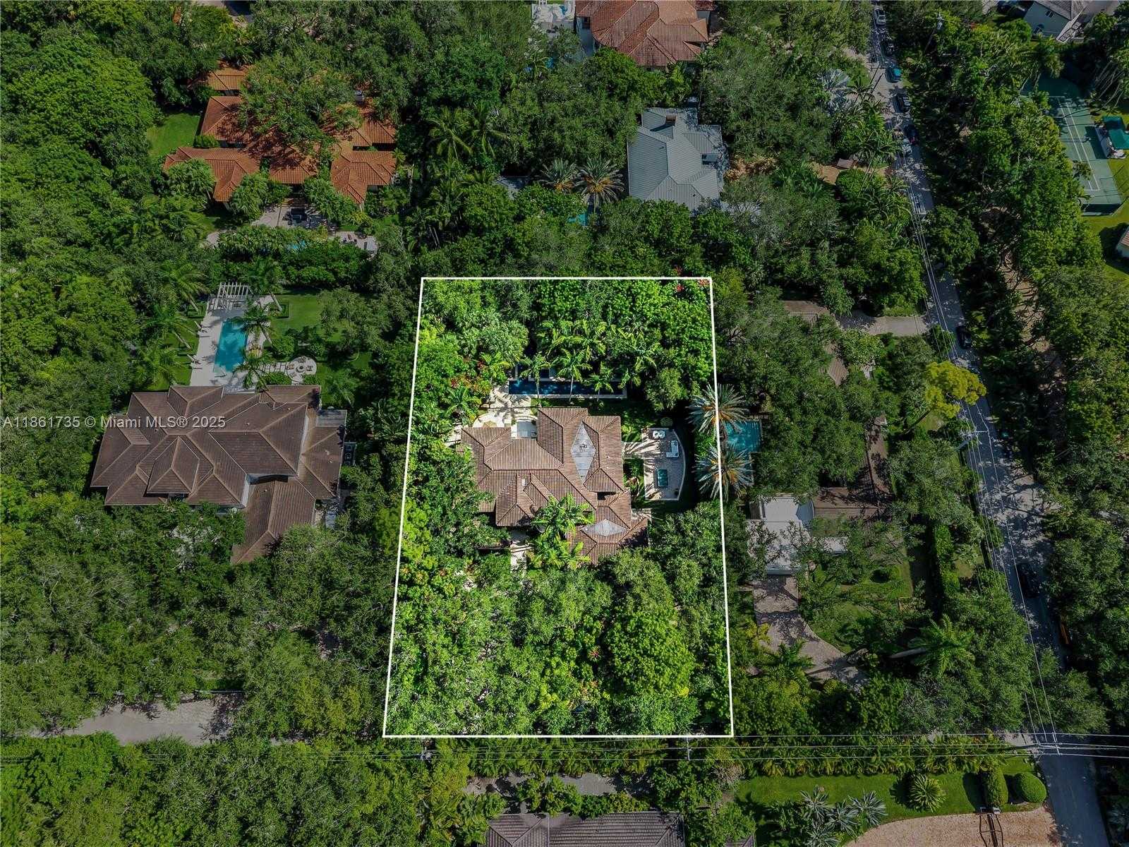 Small Image of 5100 SOUTH WEST 86TH ST, Miami Number 37