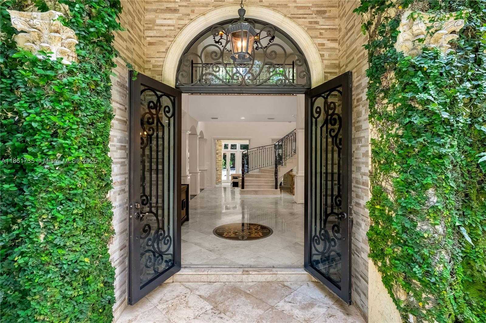 Small Image of 5100 SOUTH WEST 86TH ST, Miami Number 8