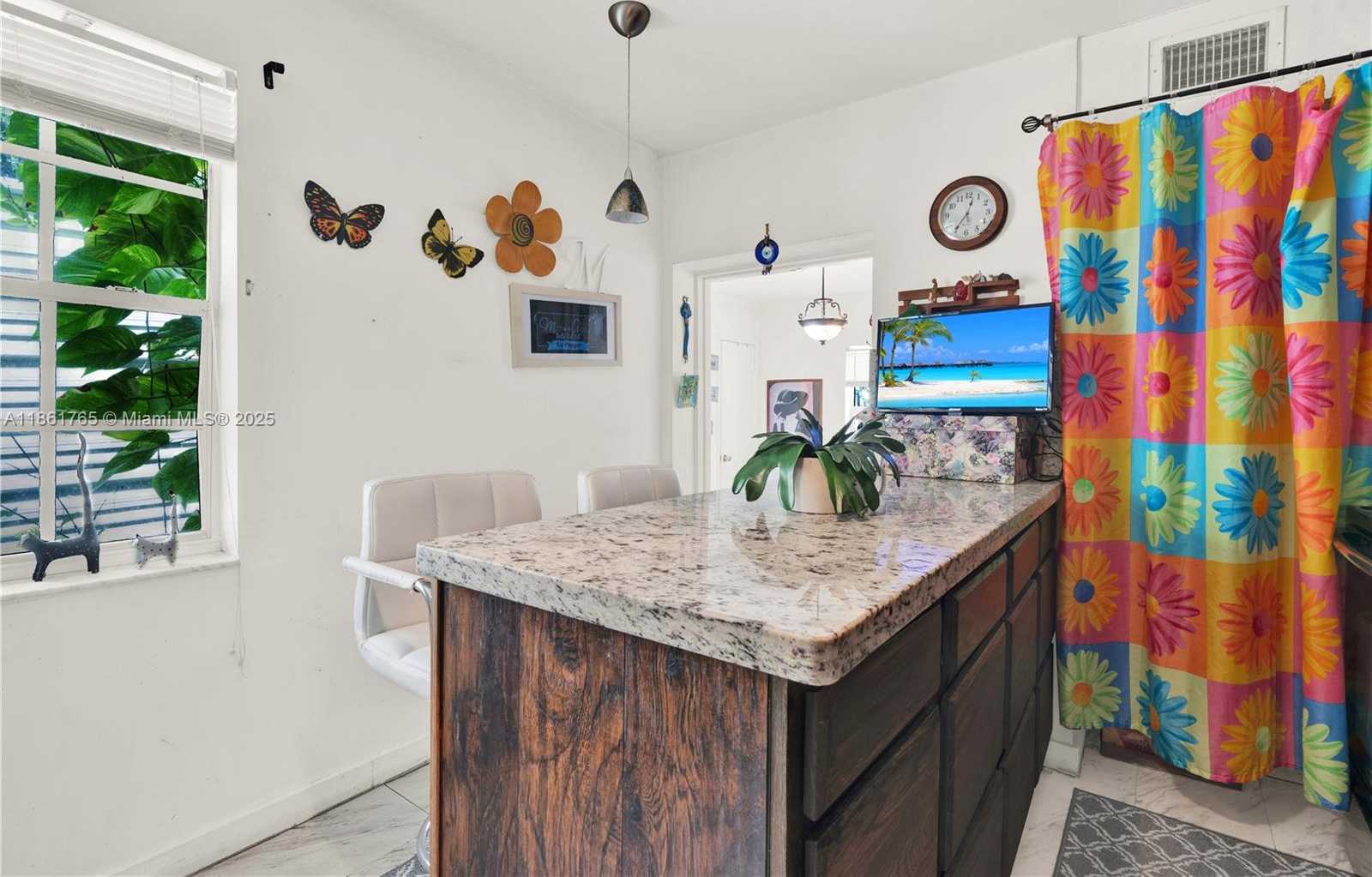 Small Image of 2305 NORTH EAST 135TH TER, North Miami Beach Number 4