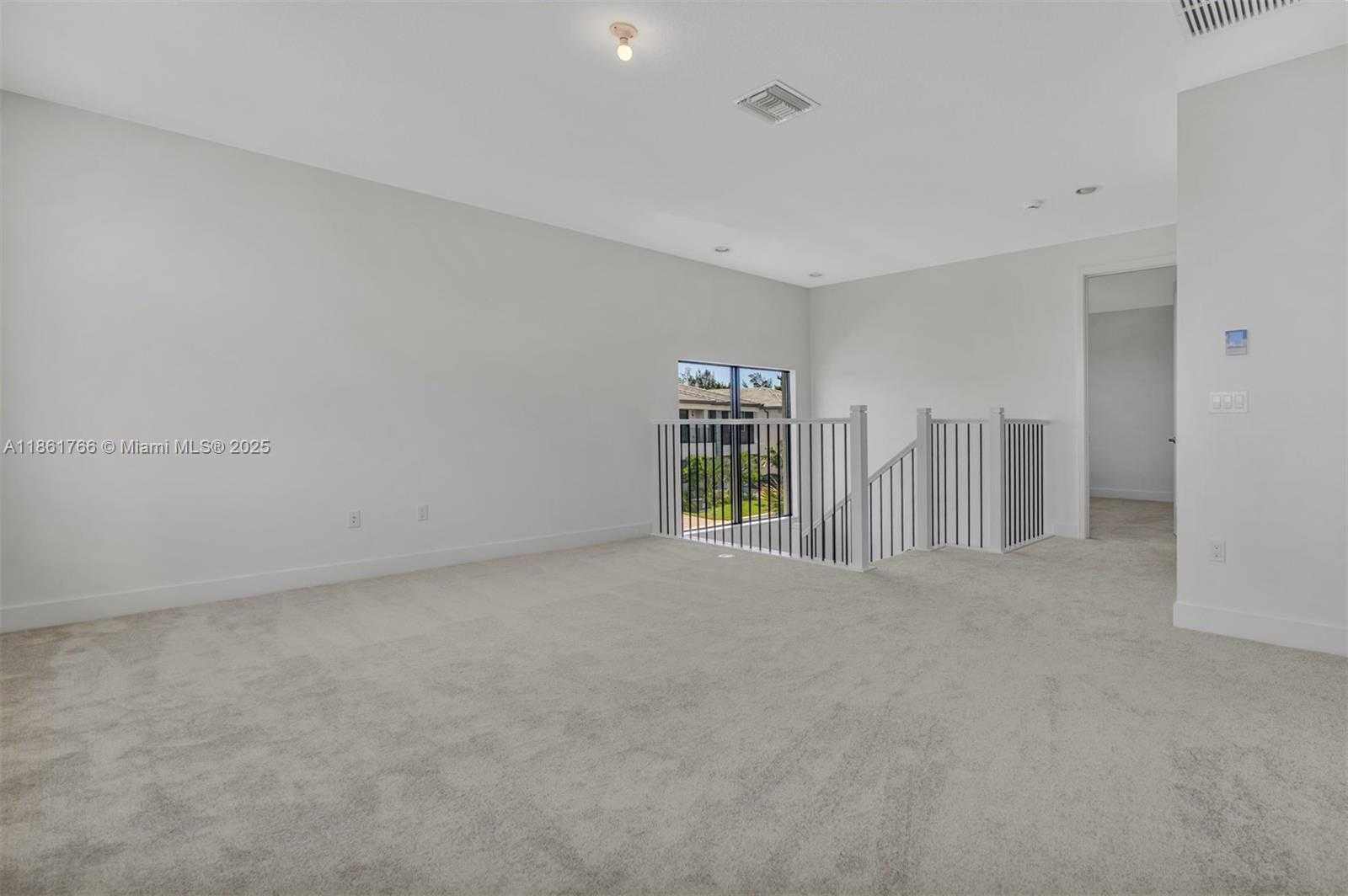 Small Image of 8286 FISHERS ISLAND WAY, Boca Raton Number 29