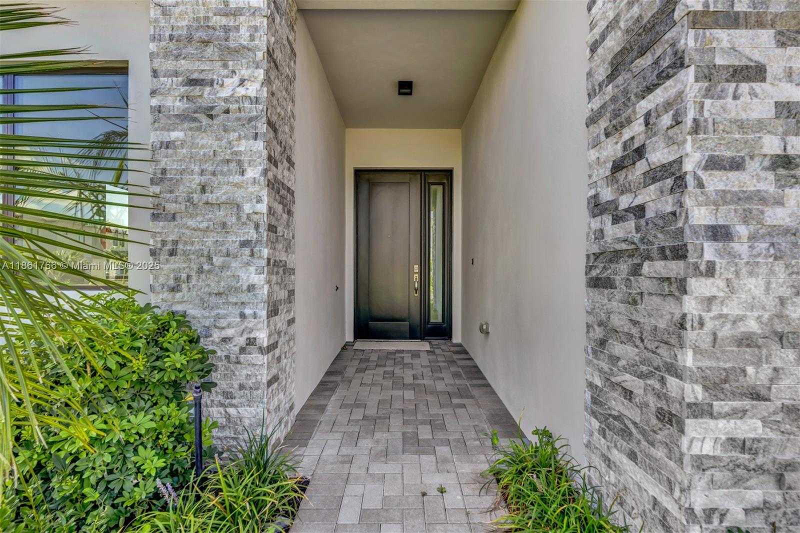Small Image of 8286 FISHERS ISLAND WAY, Boca Raton Number 77