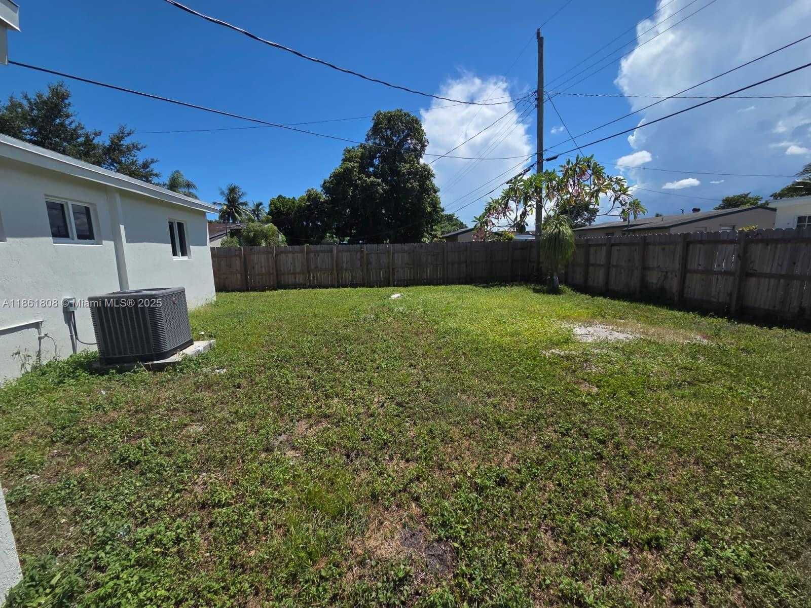 Small Image of 2615 NORTH WEST 62ND AVE, Margate Number 16