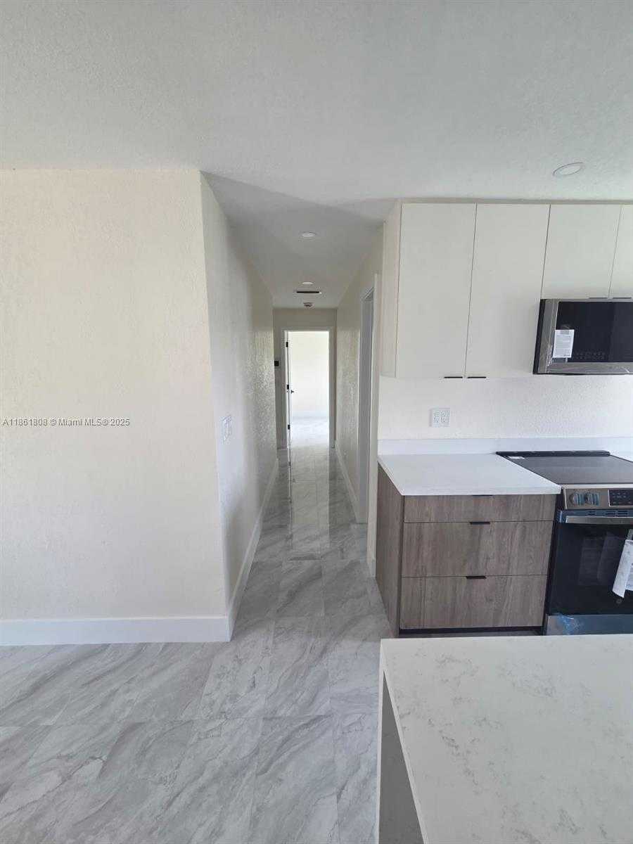 Small Image of 2615 NORTH WEST 62ND AVE, Margate Number 7