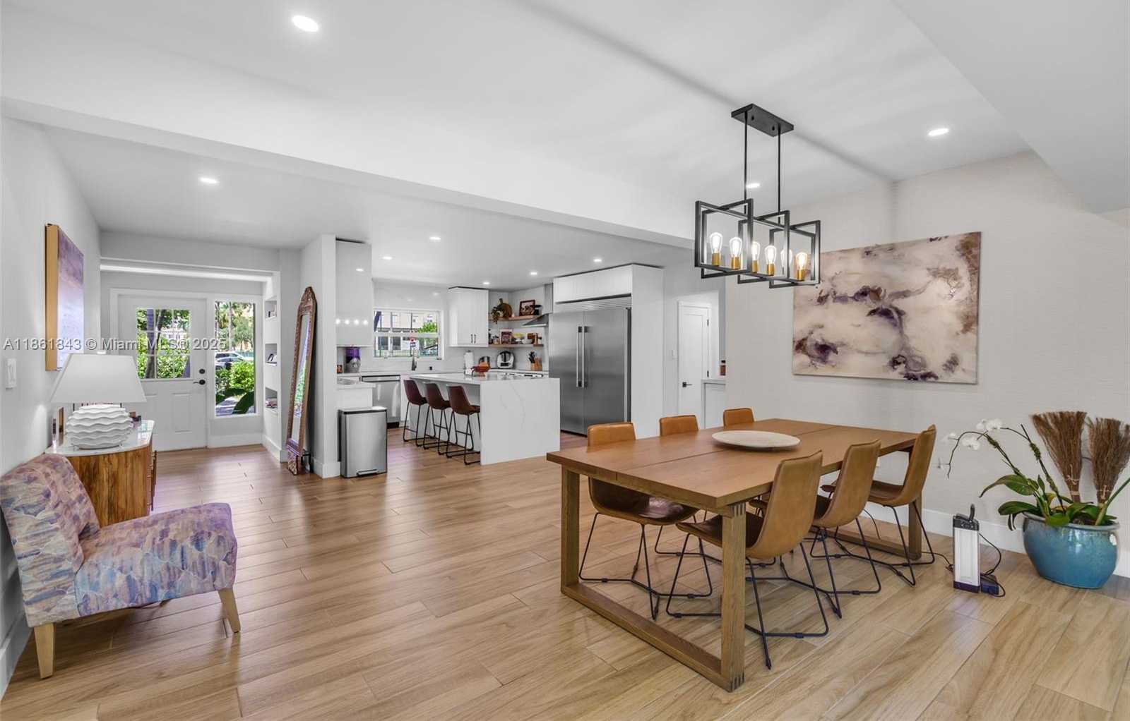 Small Image of 653 GLENRIDGE RD, Key Biscayne Number 13