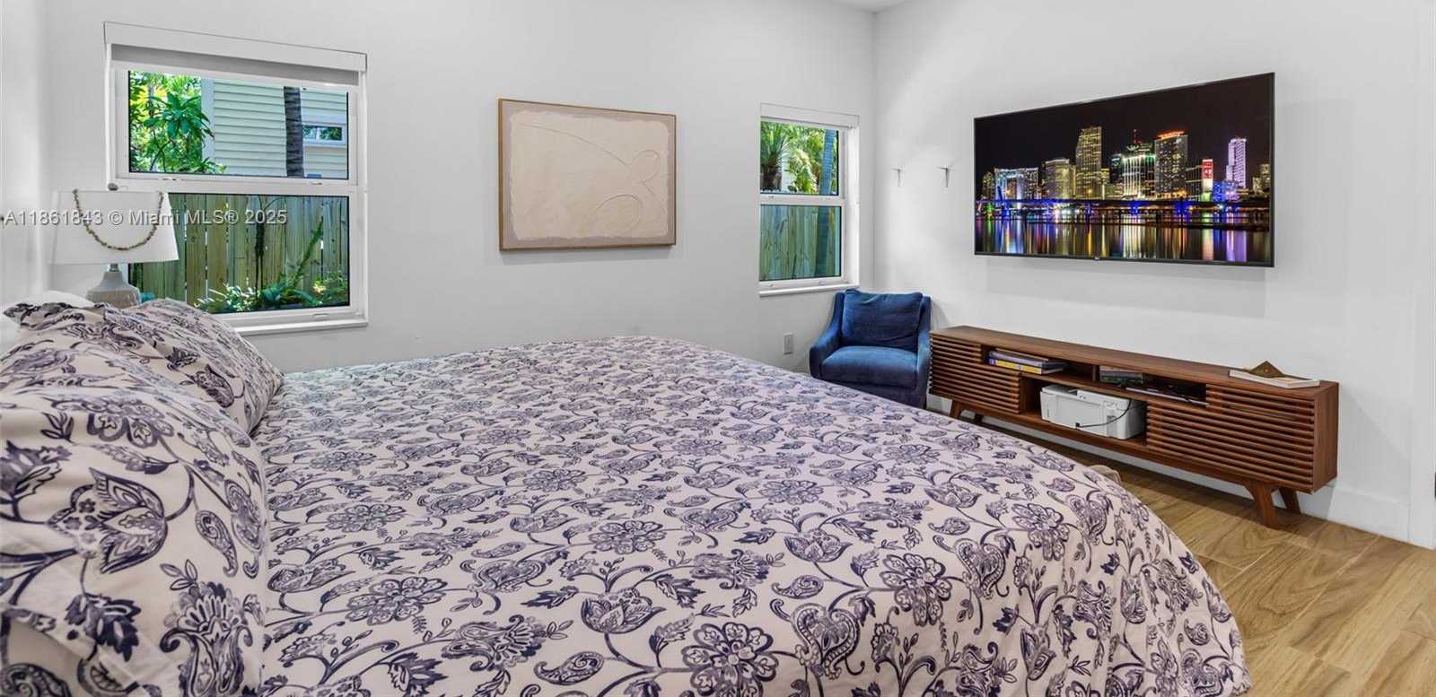 Small Image of 653 GLENRIDGE RD, Key Biscayne Number 20
