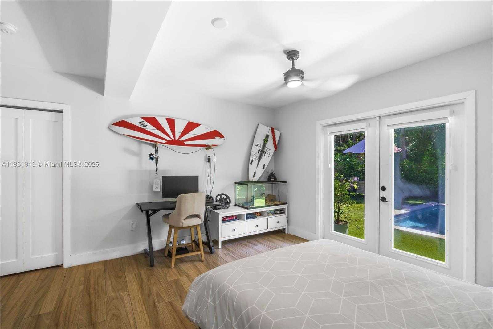 Small Image of 653 GLENRIDGE RD, Key Biscayne Number 31