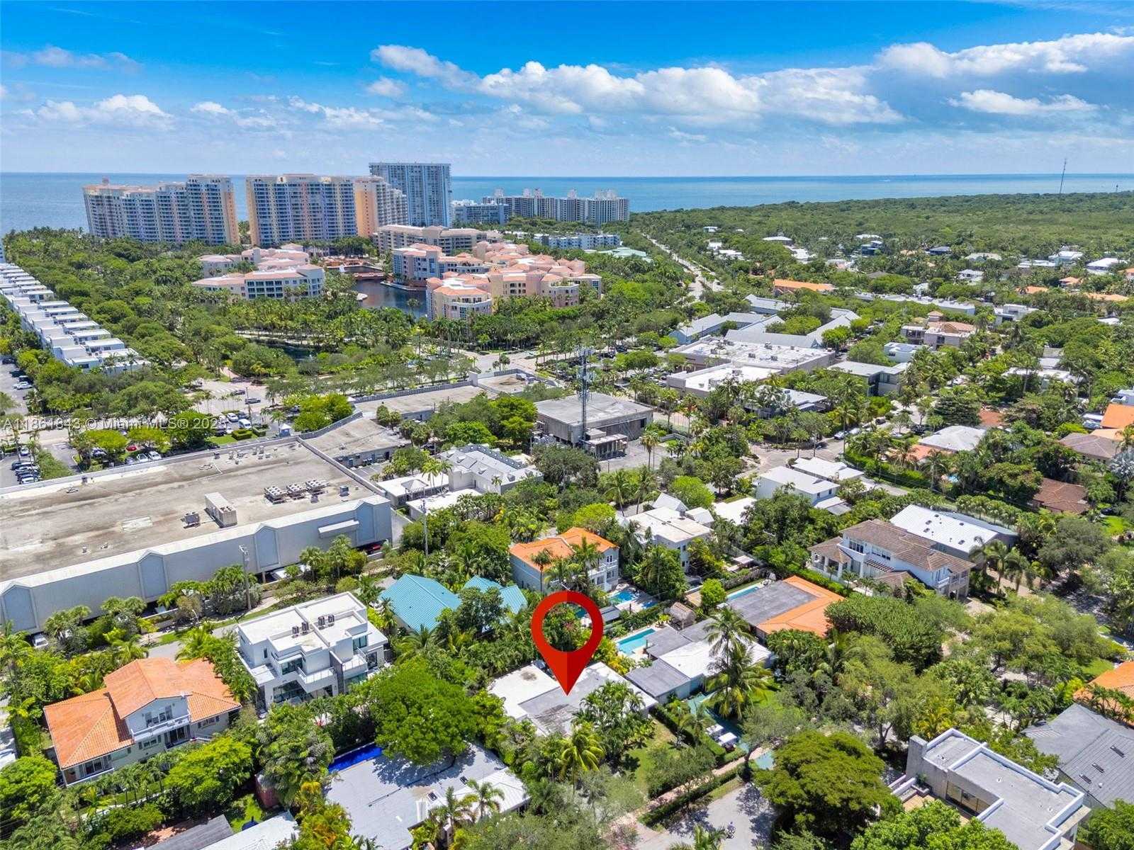Small Image of 653 GLENRIDGE RD, Key Biscayne Number 43