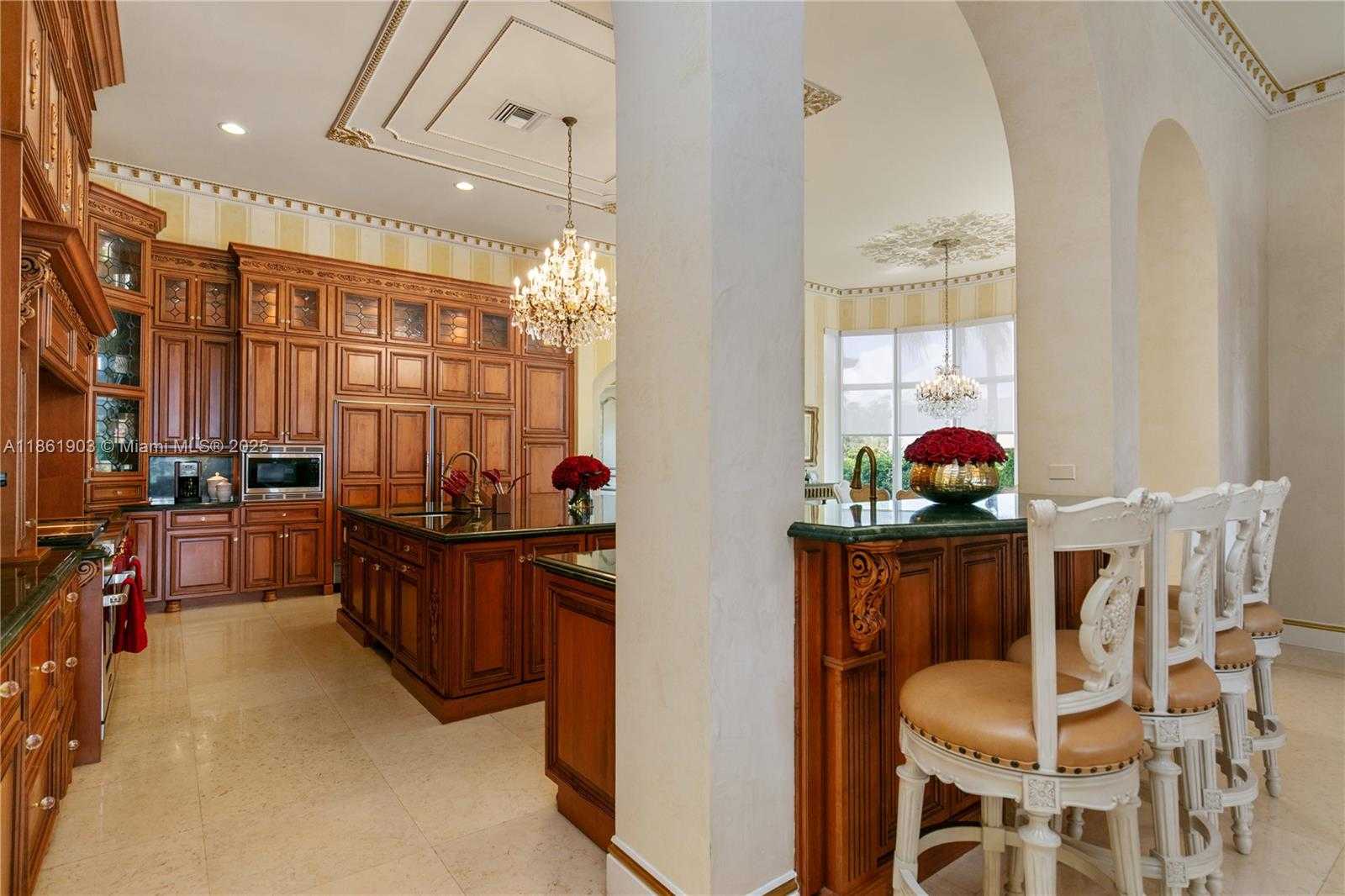 Small Image of 2951 LAKE RIDGE LN, Weston Number 14