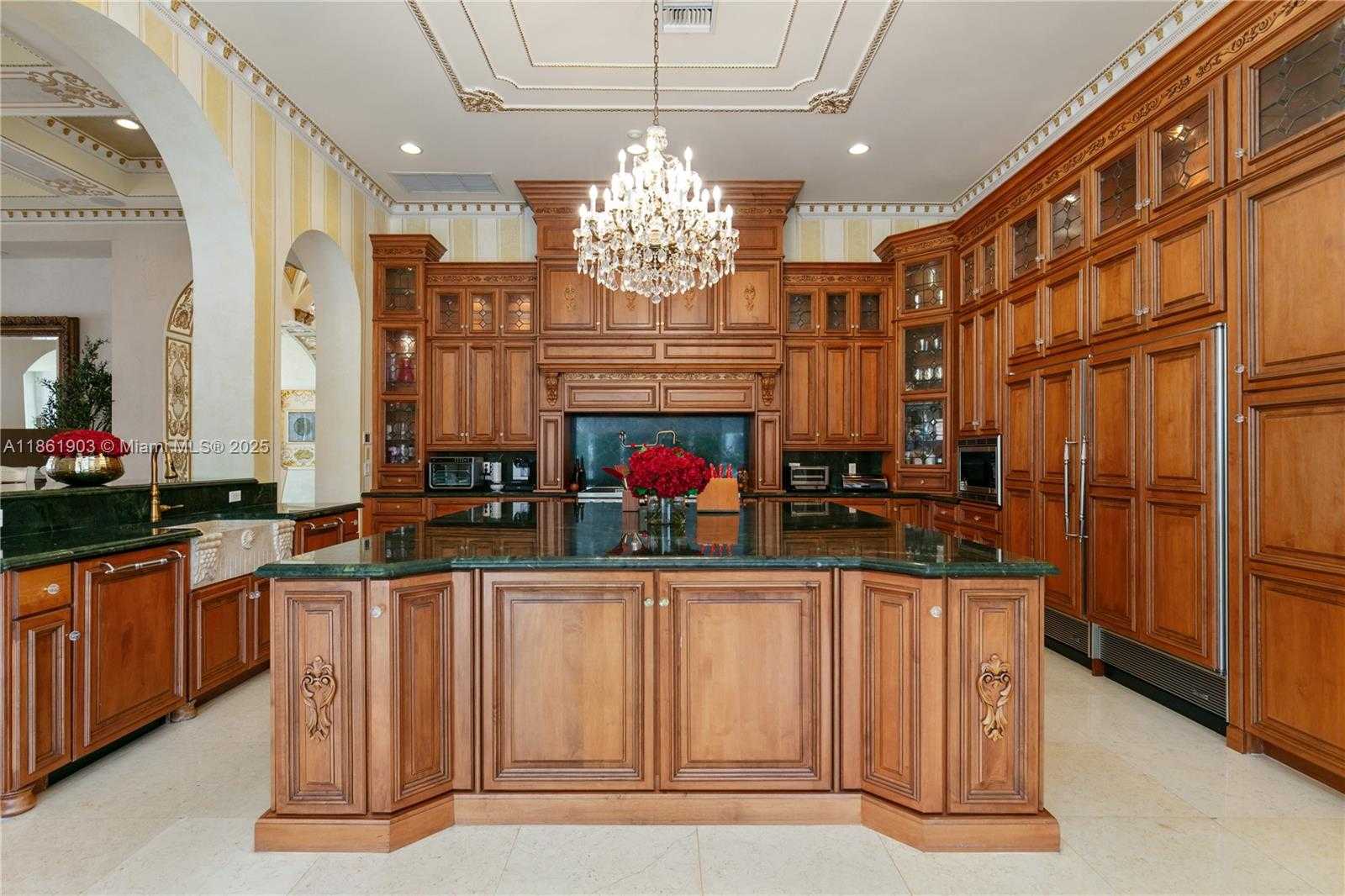 Small Image of 2951 LAKE RIDGE LN, Weston Number 18