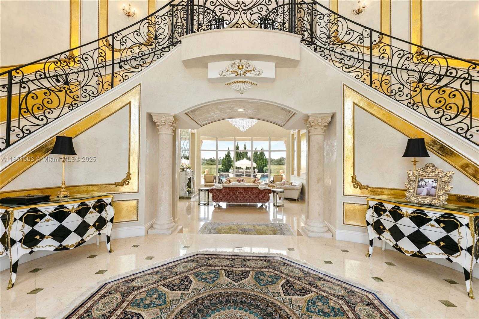 Small Image of 2951 LAKE RIDGE LN, Weston Number 2