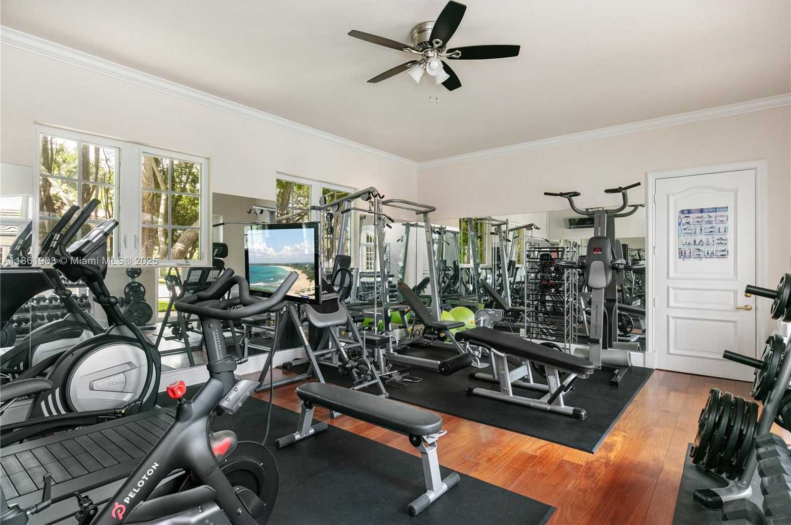 Small Image of 2951 LAKE RIDGE LN, Weston Number 26