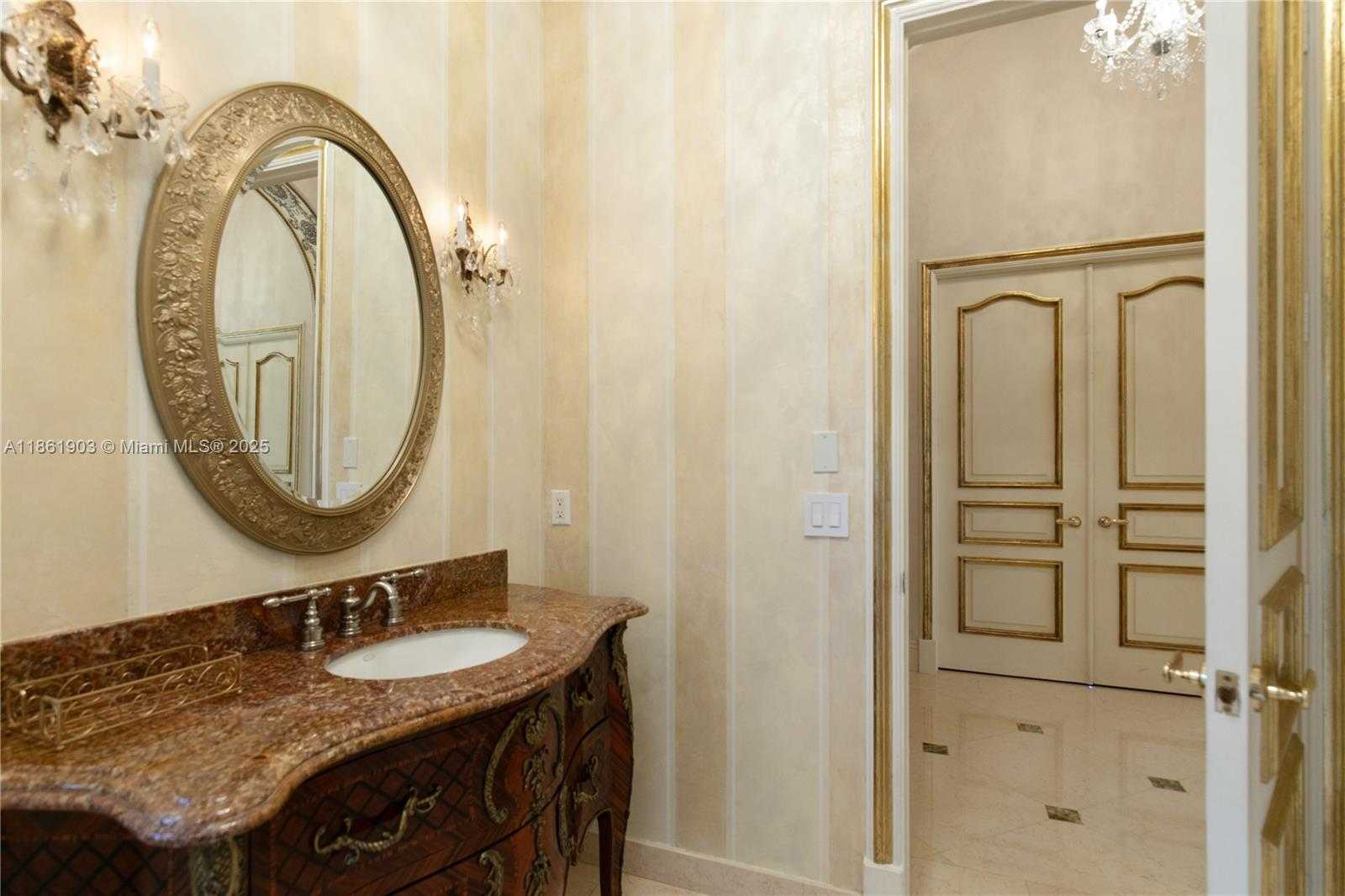 Small Image of 2951 LAKE RIDGE LN, Weston Number 28