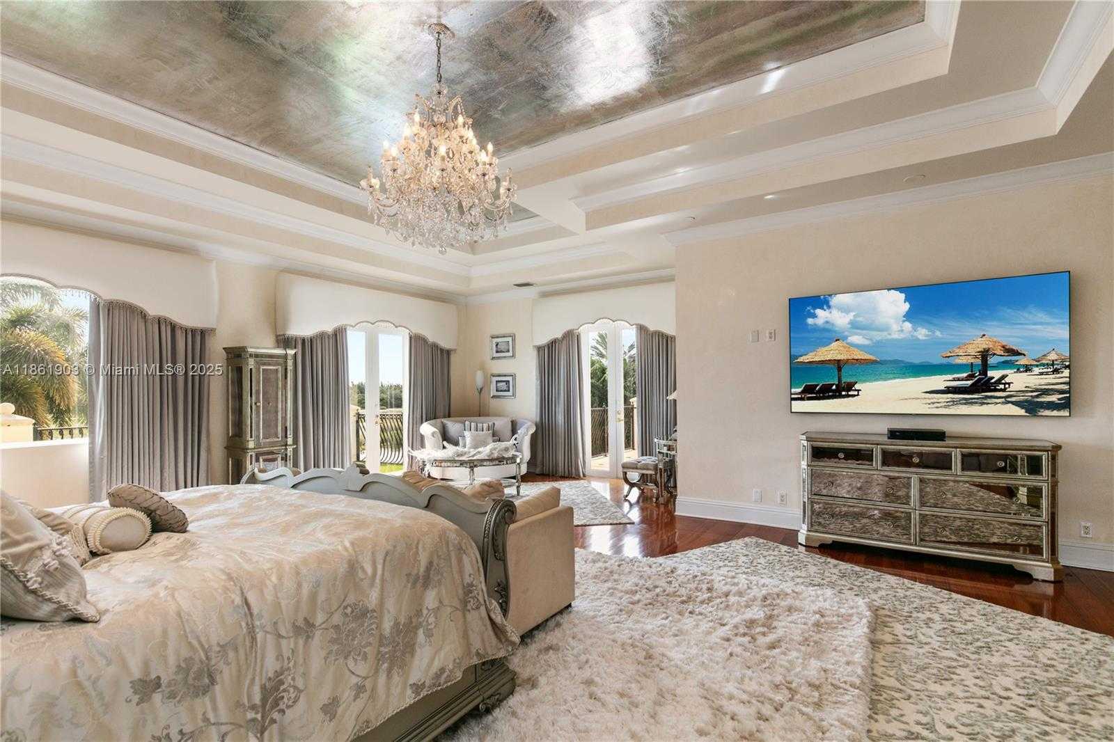 Small Image of 2951 LAKE RIDGE LN, Weston Number 31