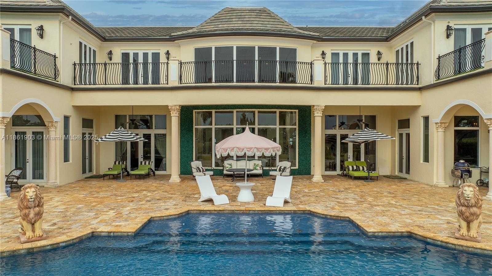 Small Image of 2951 LAKE RIDGE LN, Weston Number 60