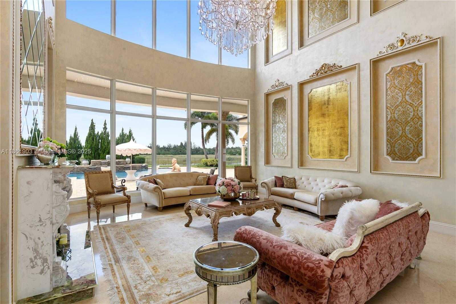 Small Image of 2951 LAKE RIDGE LN, Weston Number 7