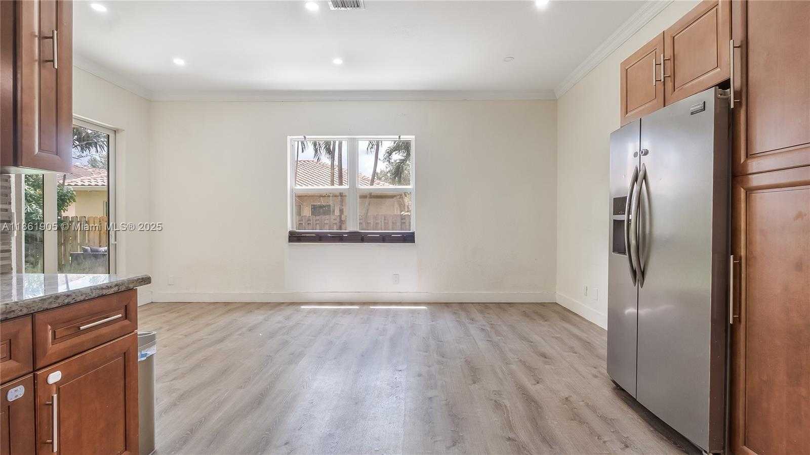Small Image of 12826 SOUTH WEST 50TH CT, Miramar Number 10