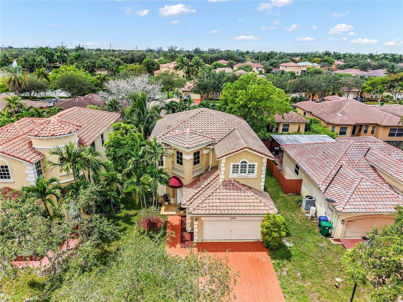 Small Image of 12826 SOUTH WEST 50TH CT, Miramar Number 4