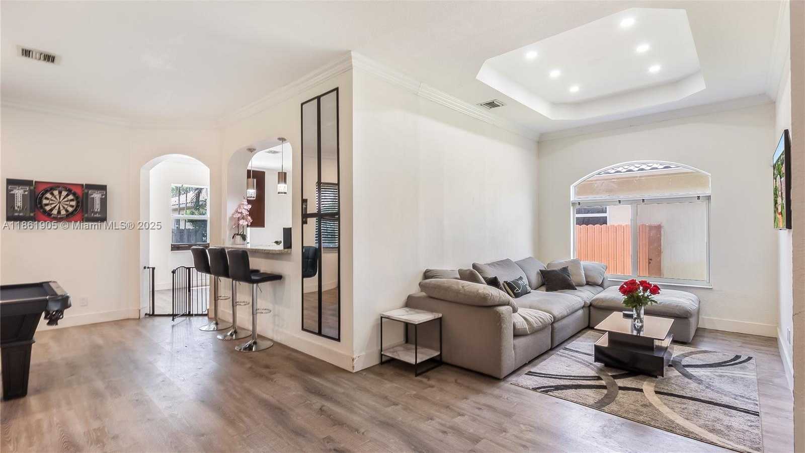 Small Image of 12826 SOUTH WEST 50TH CT, Miramar Number 5