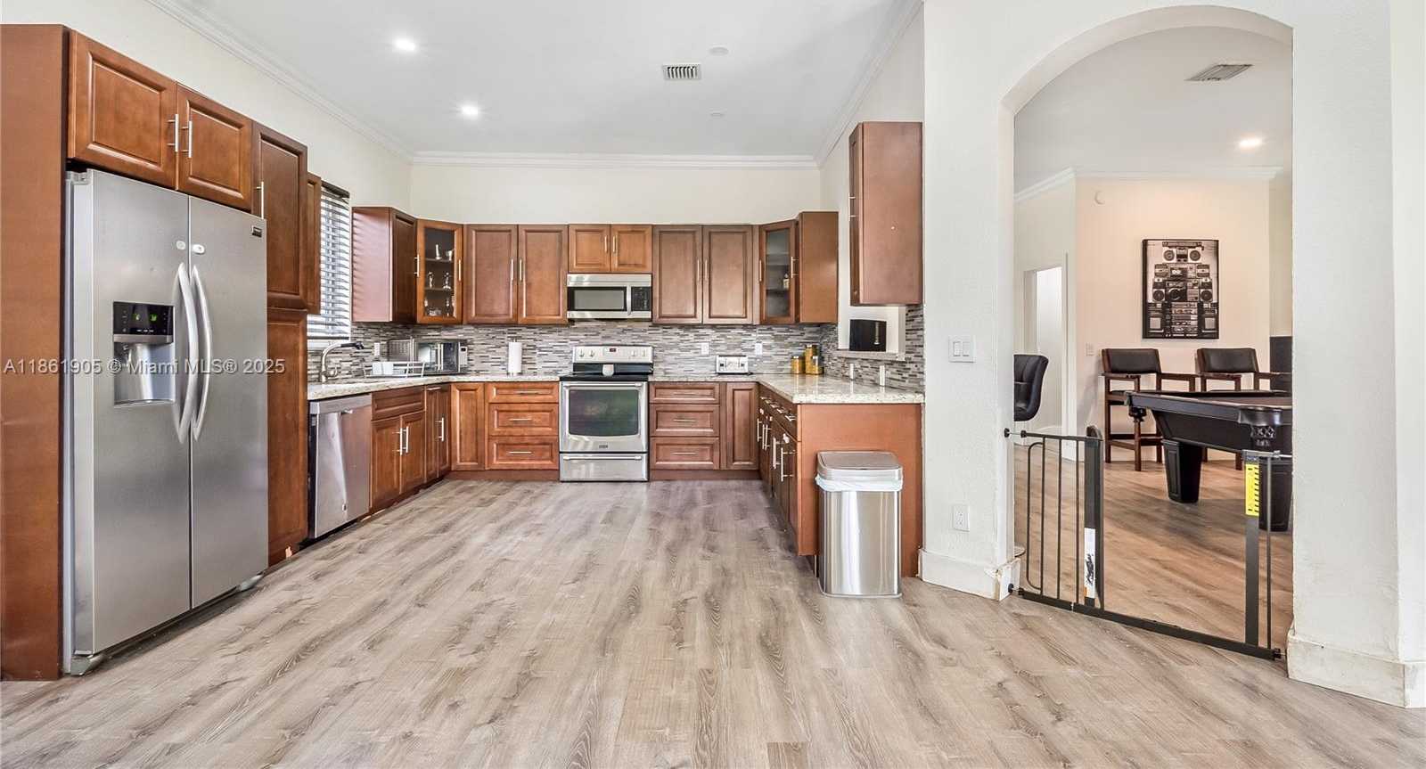 Small Image of 12826 SOUTH WEST 50TH CT, Miramar Number 8