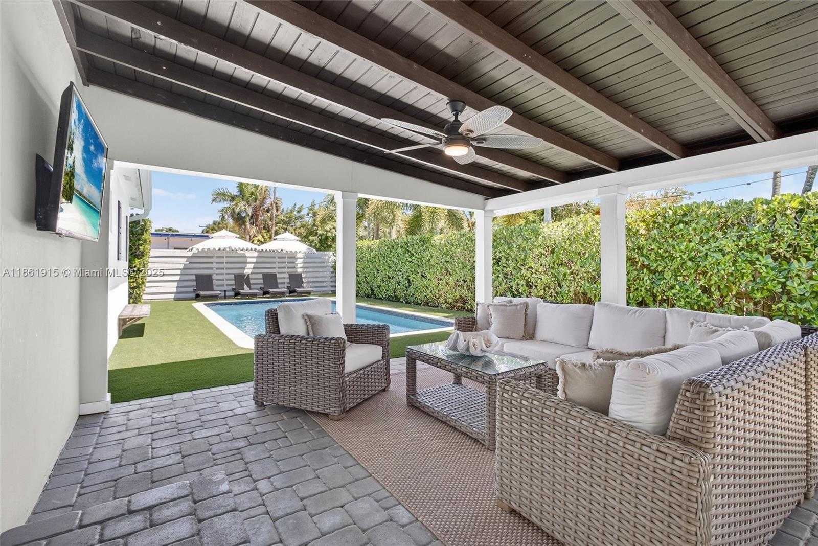 Small Image of 220 RUTLAND BLVD, West Palm Beach Number 20