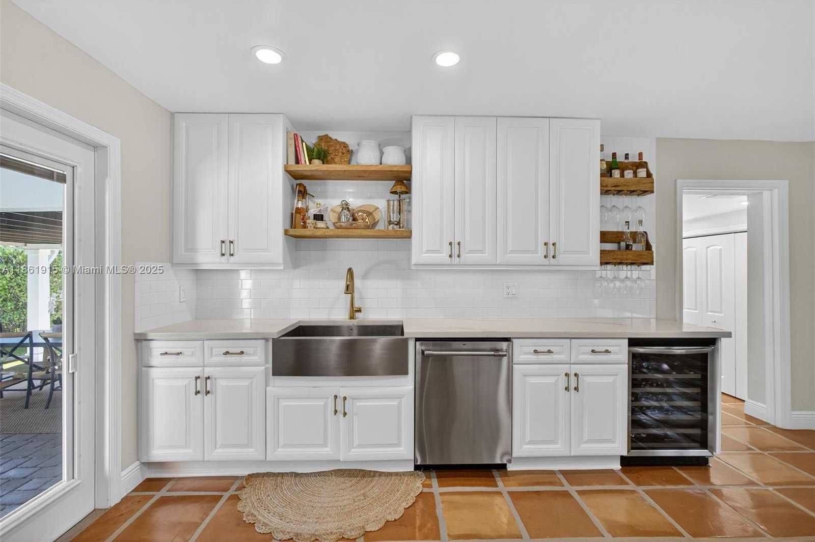 Small Image of 220 RUTLAND BLVD, West Palm Beach Number 9