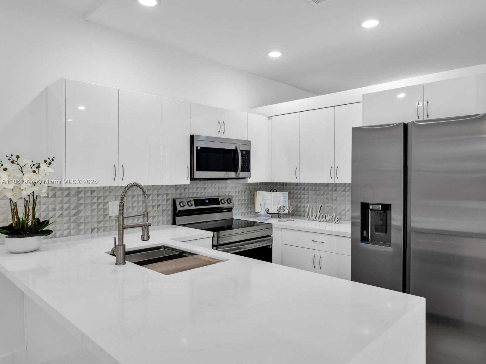 Small Image of 2130 NORTH WEST 184TH WAY, Pembroke Pines Number 13