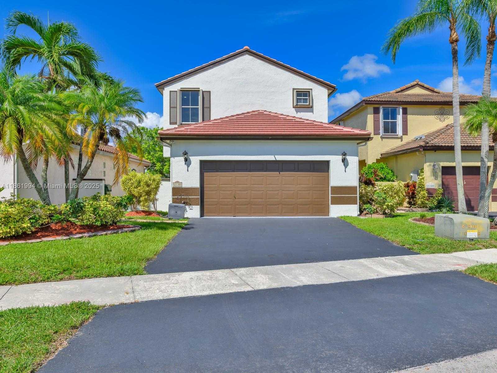 Small Image of 2130 NORTH WEST 184TH WAY, Pembroke Pines Number 2