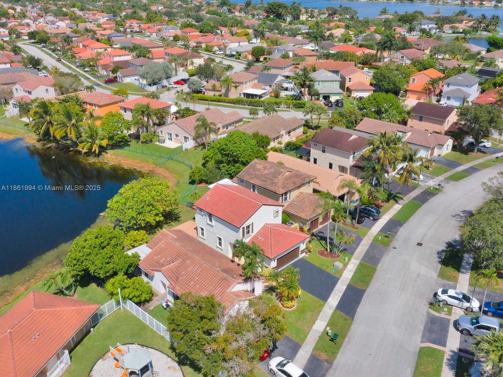 Small Image of 2130 NORTH WEST 184TH WAY, Pembroke Pines Number 39