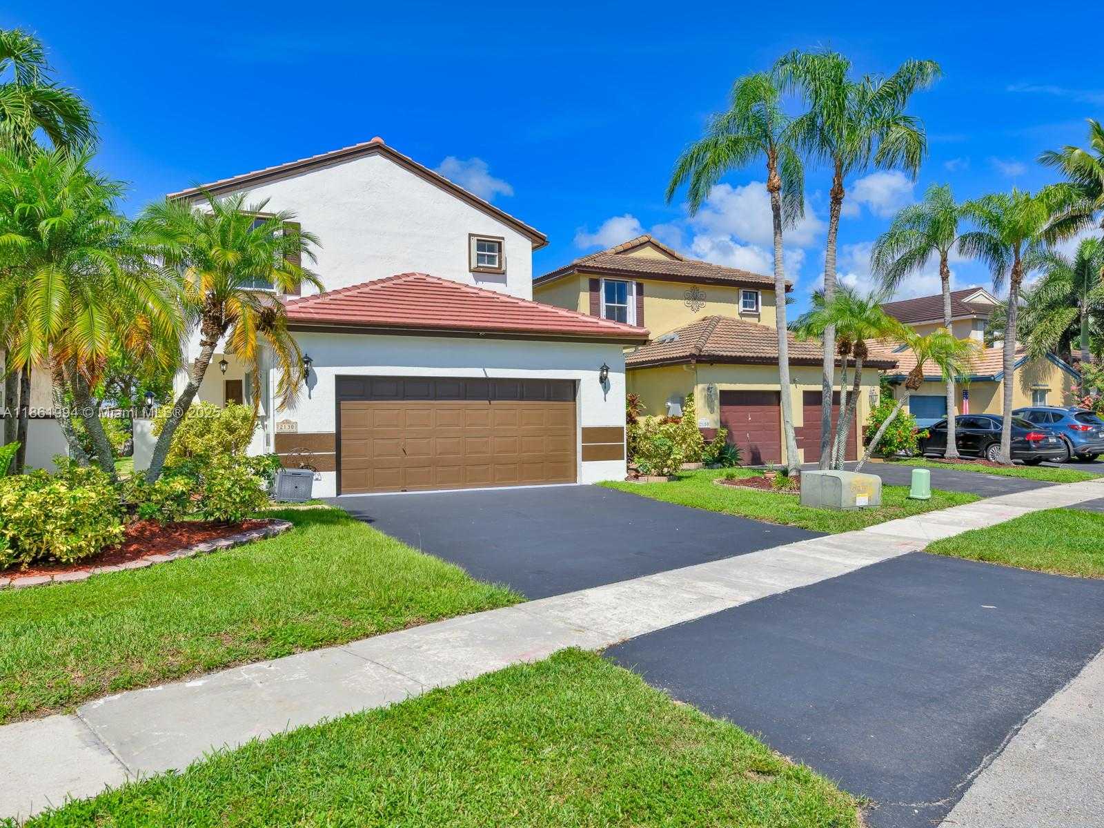 Small Image of 2130 NORTH WEST 184TH WAY, Pembroke Pines Number 5