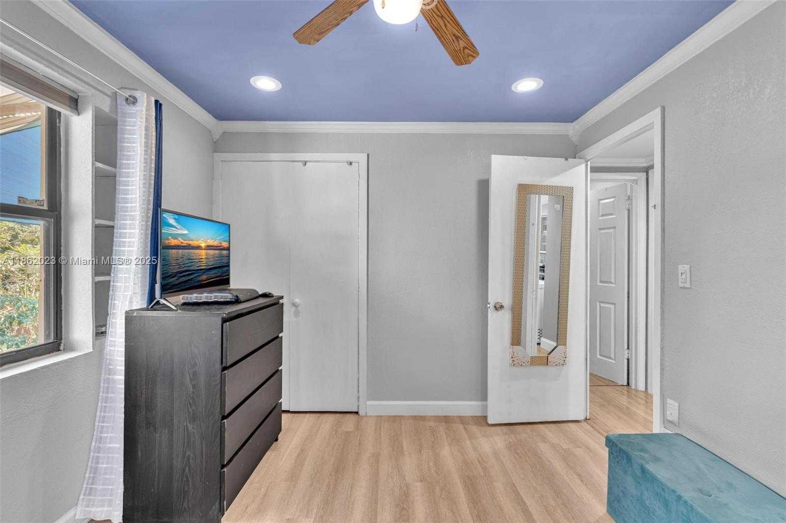 Small Image of 1510 NORTH WEST 11TH PL, Fort Lauderdale Number 18
