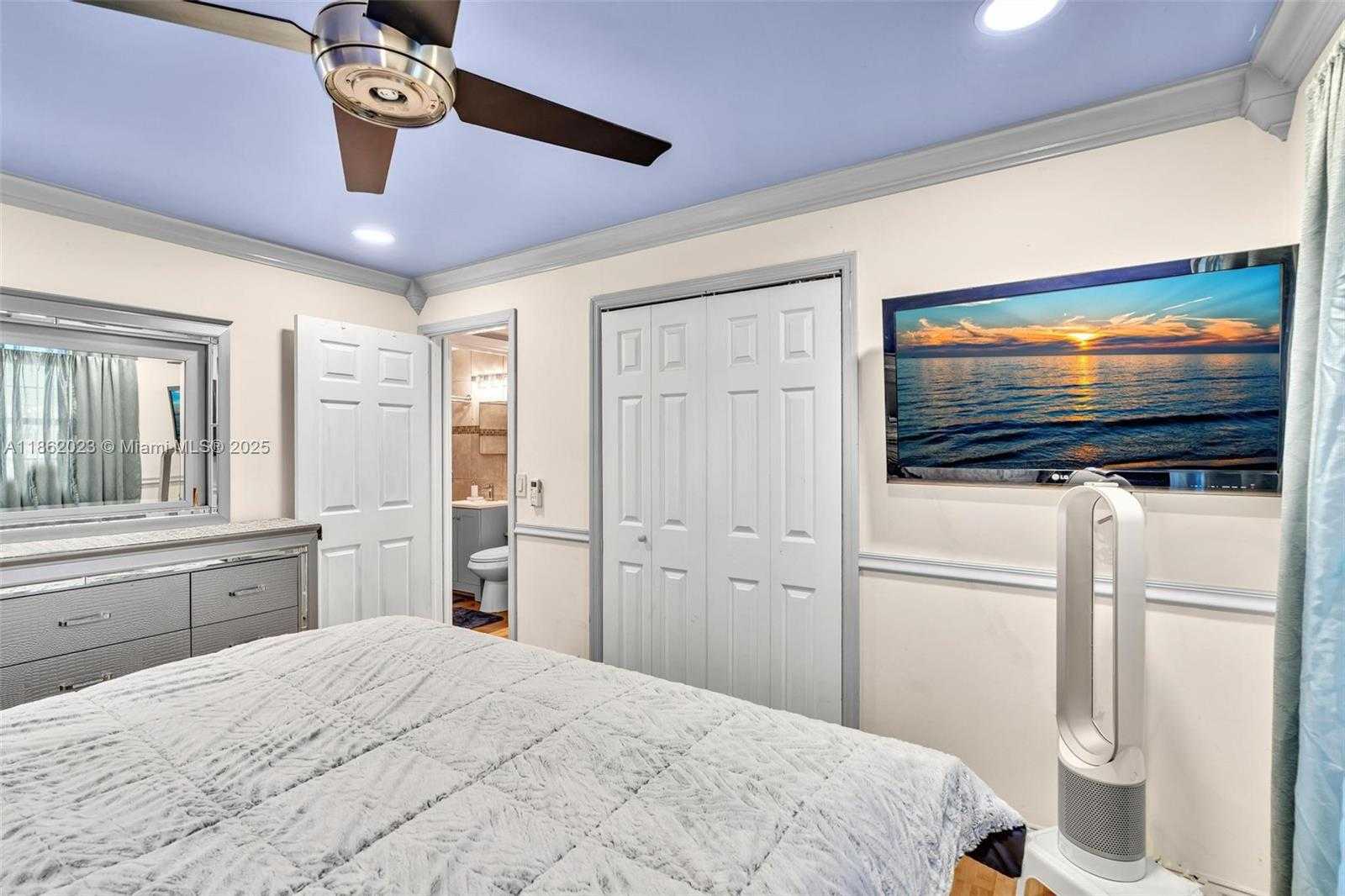 Small Image of 1510 NORTH WEST 11TH PL, Fort Lauderdale Number 23