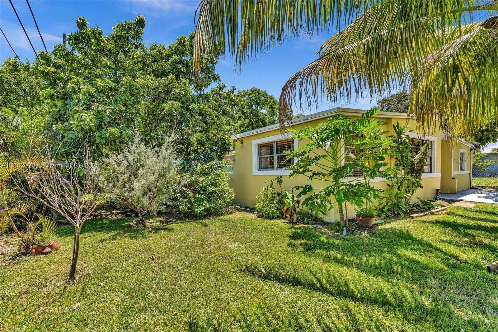 Small Image of 1510 NORTH WEST 11TH PL, Fort Lauderdale Number 27