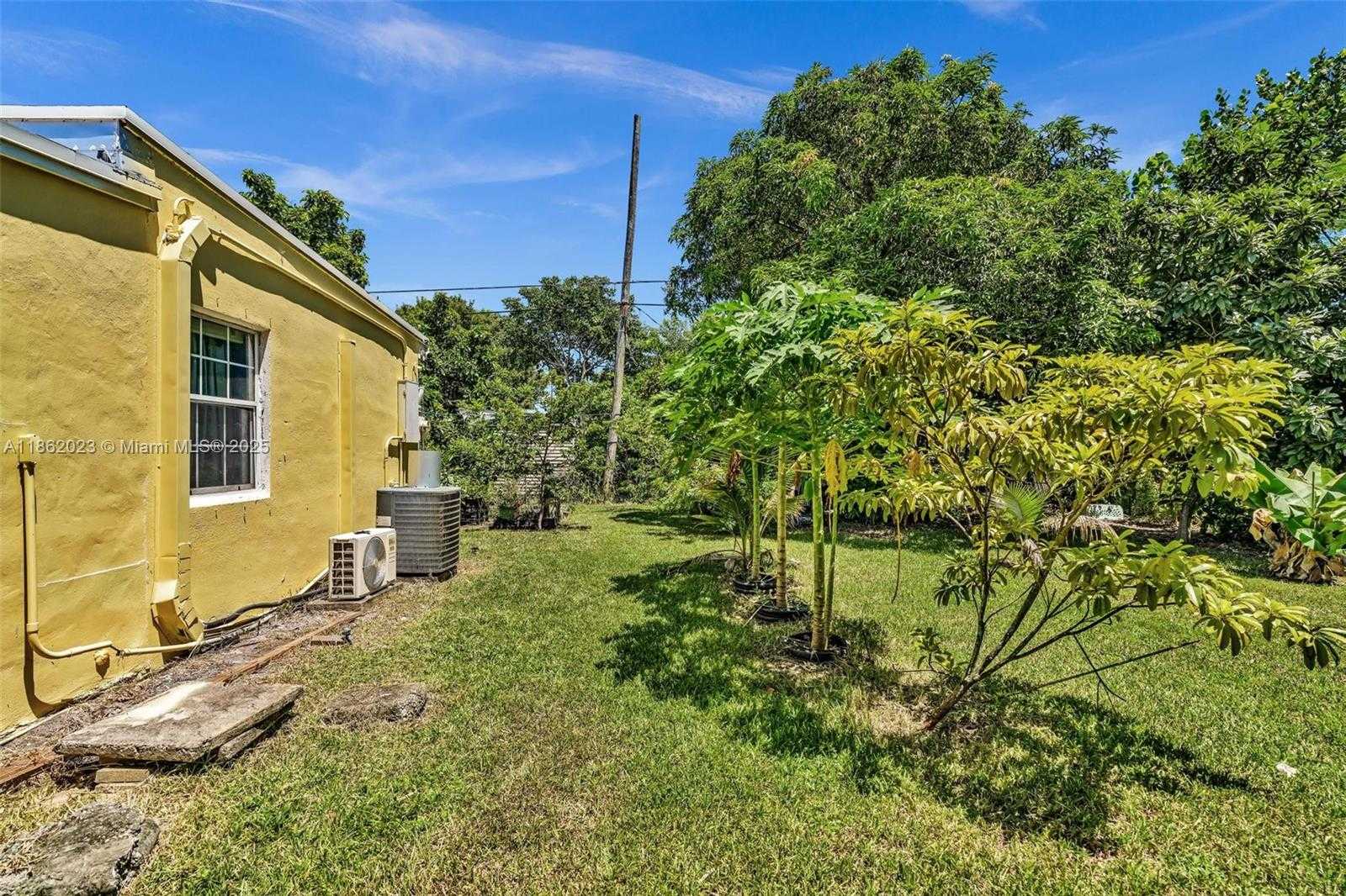 Small Image of 1510 NORTH WEST 11TH PL, Fort Lauderdale Number 30