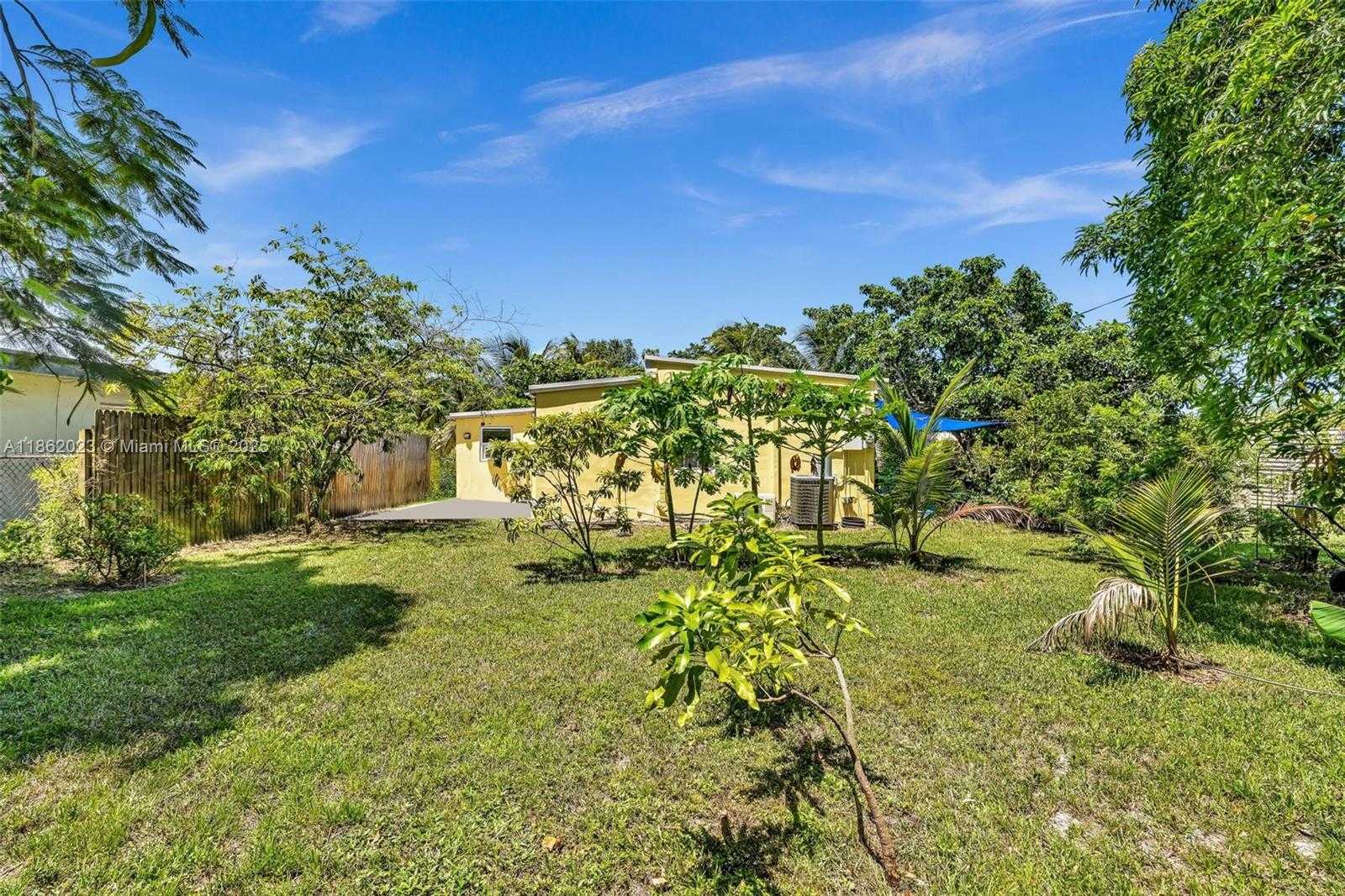 Small Image of 1510 NORTH WEST 11TH PL, Fort Lauderdale Number 33