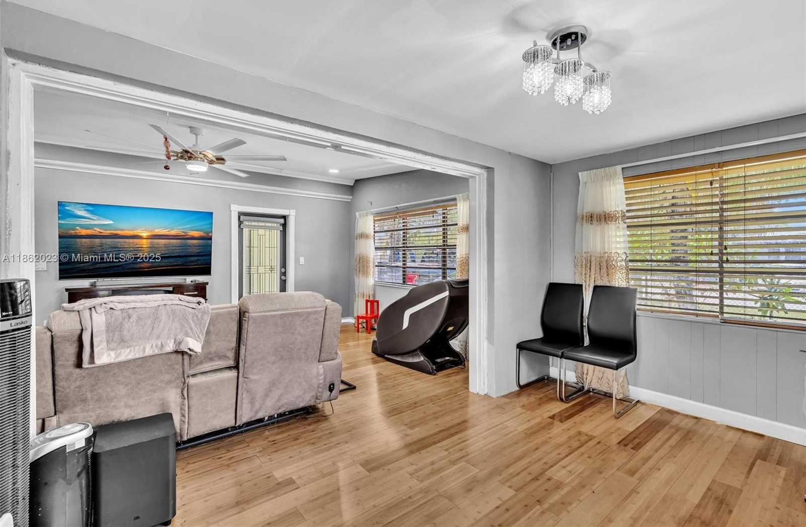 Small Image of 1510 NORTH WEST 11TH PL, Fort Lauderdale Number 7