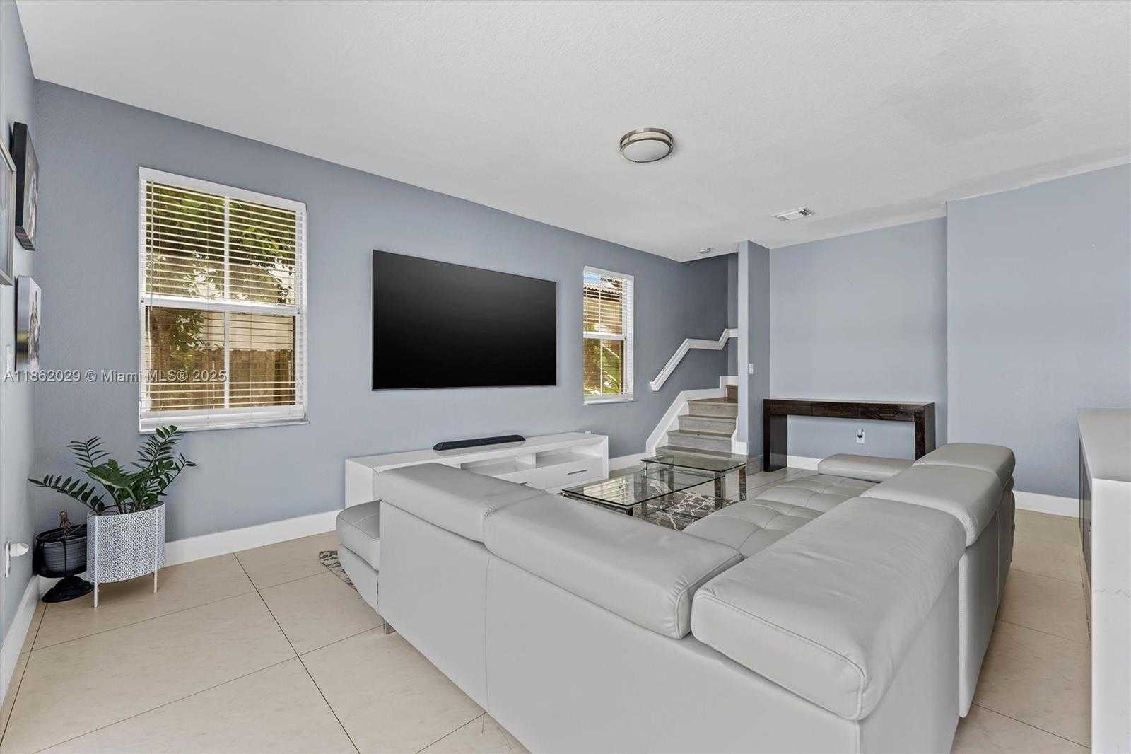 Small Image of 7521 NORTH WEST 113TH PATH, Doral Number 13