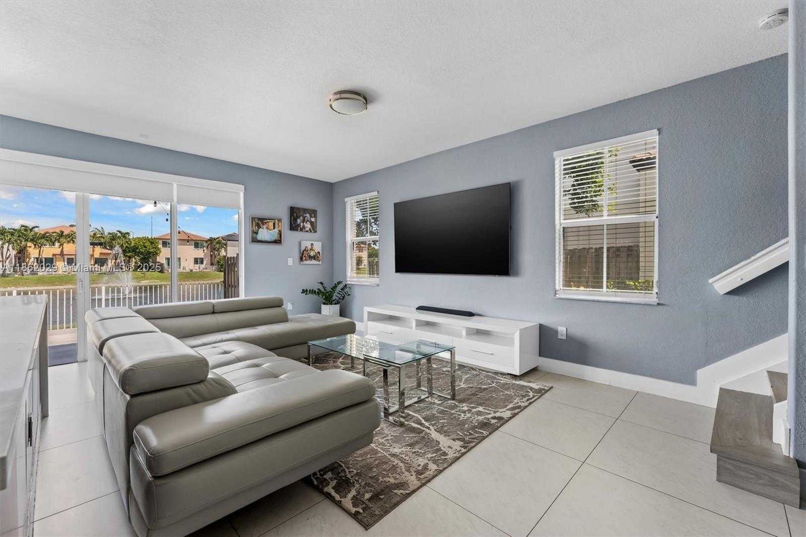 Small Image of 7521 NORTH WEST 113TH PATH, Doral Number 14
